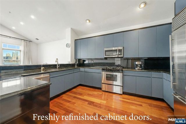 11 Lydia, West New York, NJ 07093