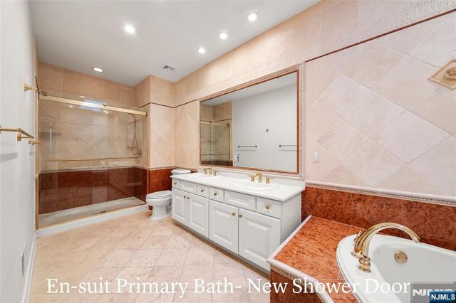 11 Lydia, West New York, NJ 07093