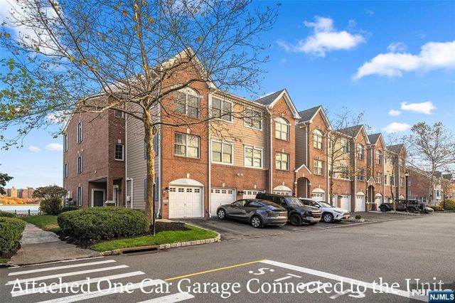 11 Lydia, West New York, NJ 07093