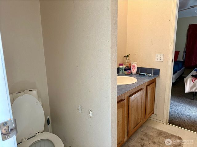 6823 201st Avenue SW, Centralia, WA 98579