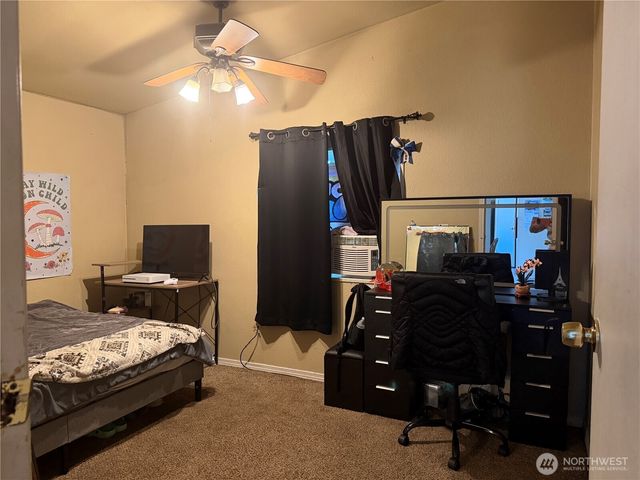 6823 201st Avenue SW, Centralia, WA 98579