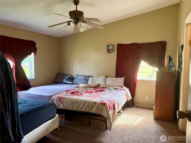 6823 201st Avenue SW, Centralia, WA 98579