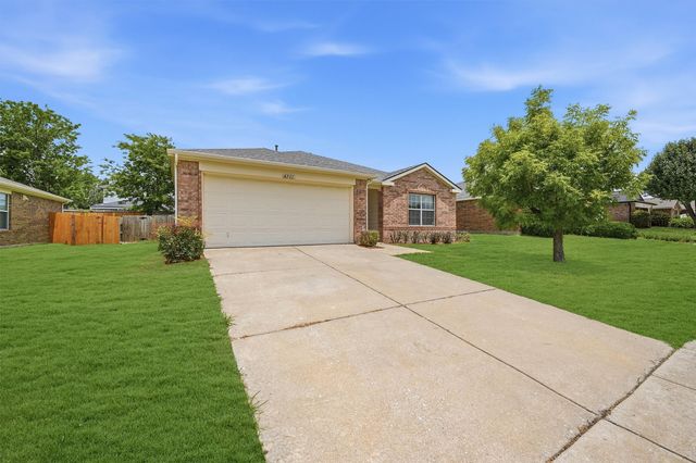 4517 Blue Jay Lane, Sherman, TX 75092