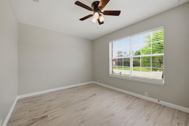 4517 Blue Jay Lane, Sherman, TX 75092