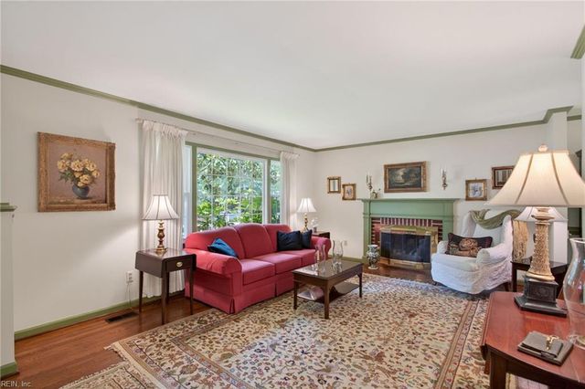 742 Jouett DR, Newport News, VA 23608