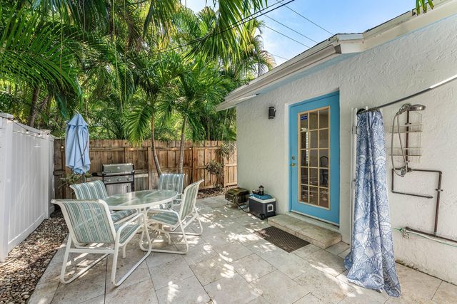 334 NE 7th Avenue, Delray Beach, FL 33483