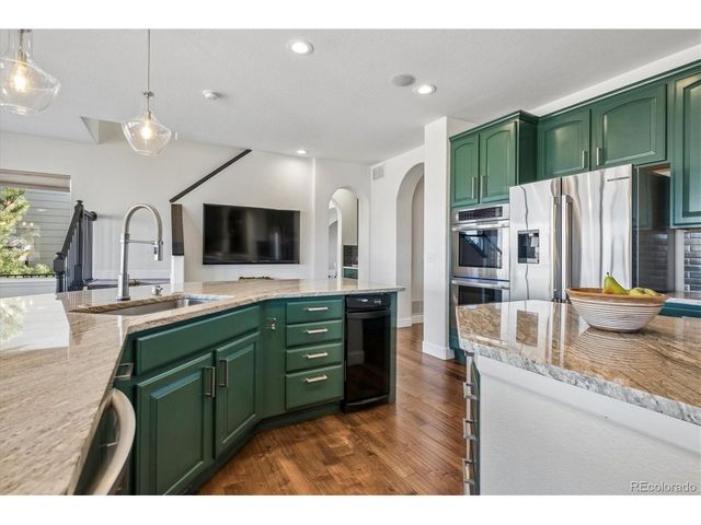 2861 Canyon Crest Dr, Highlands Ranch, CO 80126