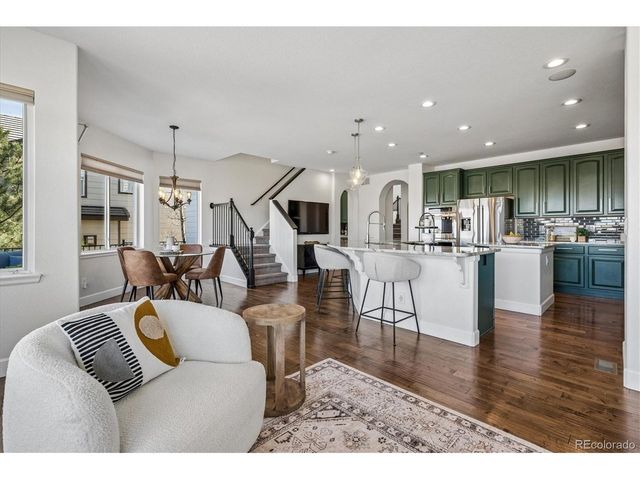 2861 Canyon Crest Dr, Highlands Ranch, CO 80126