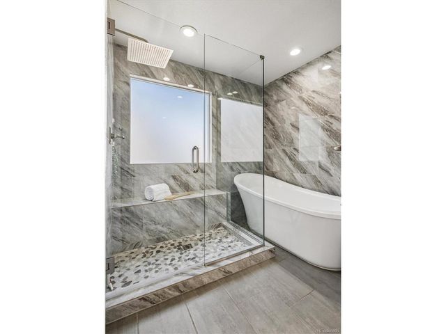 2861 Canyon Crest Dr, Highlands Ranch, CO 80126