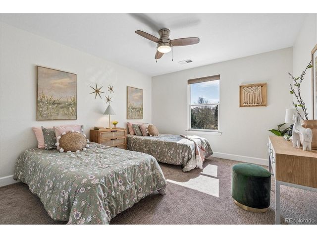 2861 Canyon Crest Dr, Highlands Ranch, CO 80126