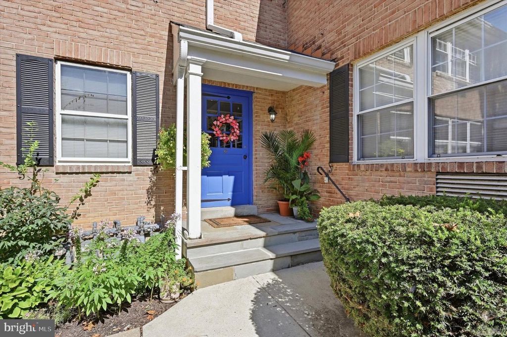 1334 MONTGOMERY AVE #G-4, NARBERTH, PA 19072 — exterior