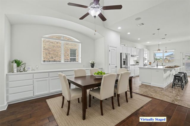 213 Southern Cross DR, Austin, TX 78717