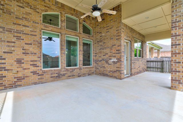 213 Southern Cross DR, Austin, TX 78717