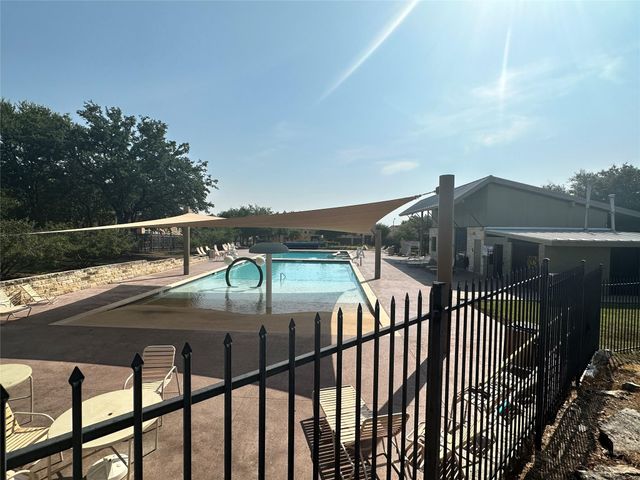 213 Southern Cross DR, Austin, TX 78717