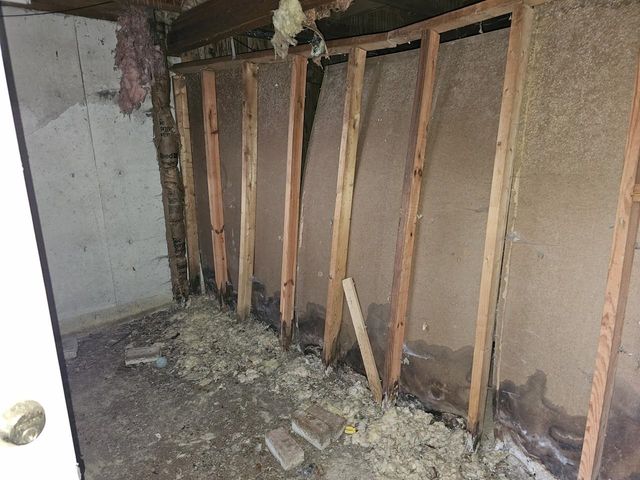 3597 Lake Road, Charlotte, VT 05445