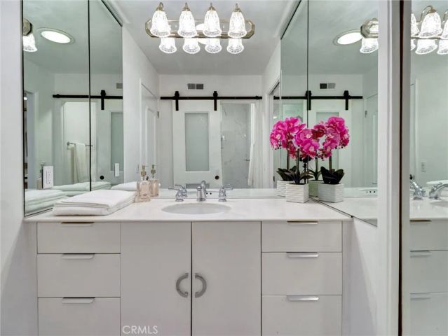 6 Whittier Court, Rancho Mirage, CA 92270