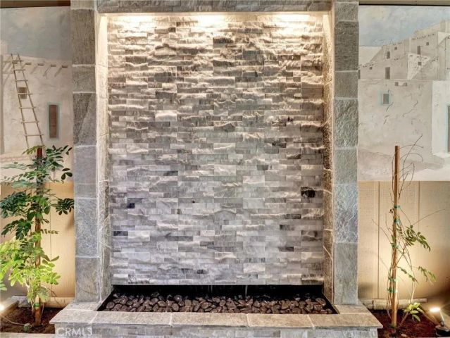 6 Whittier Court, Rancho Mirage, CA 92270