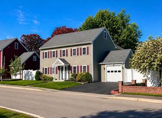 36 Woodside Avenue, Braintree, MA 02184