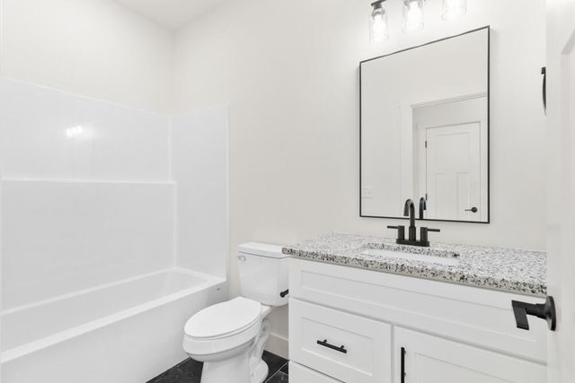 1448 N Carter Way, Republic, MO 65738