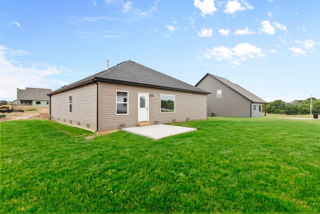 1448 N Carter Way, Republic, MO 65738