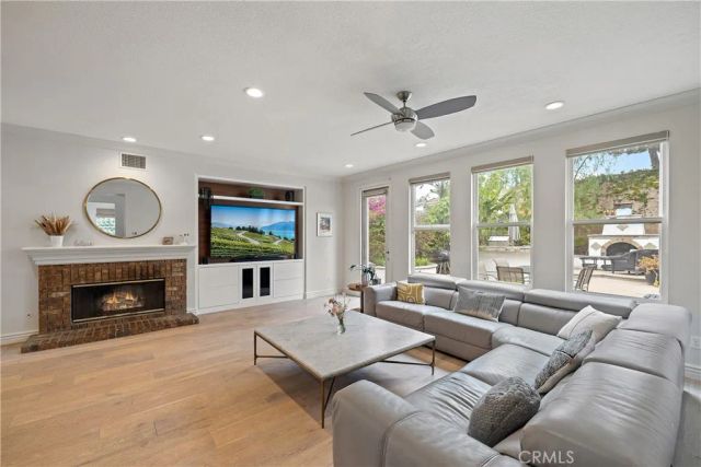 2941 Arboridge Ct, Fullerton, CA 92835