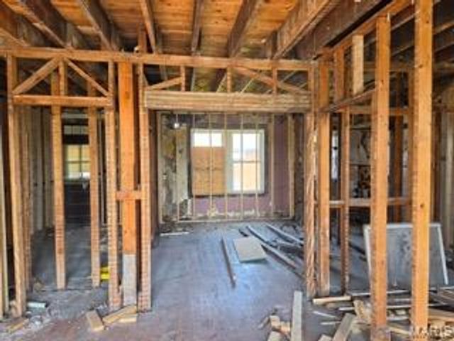 3803 Fair Avenue, St Louis, MO 63115