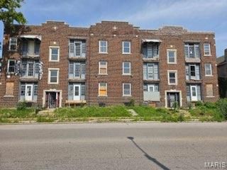 3803 Fair Avenue, St Louis, MO 63115