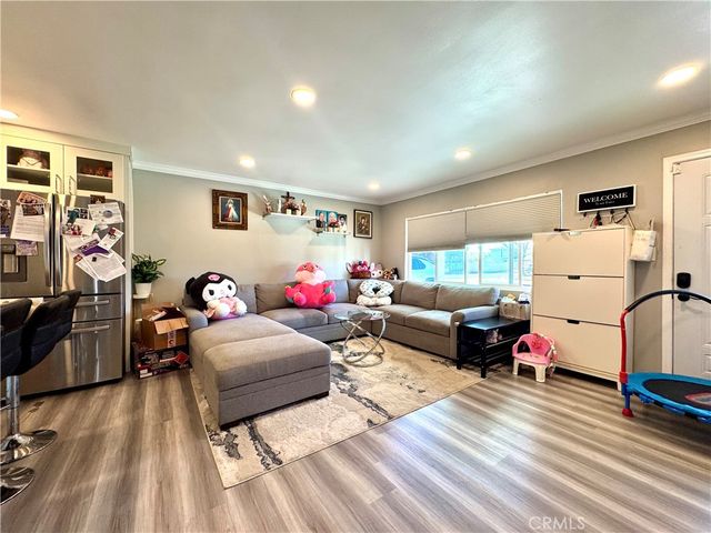 1101 N Gates, Santa Ana, CA 92703