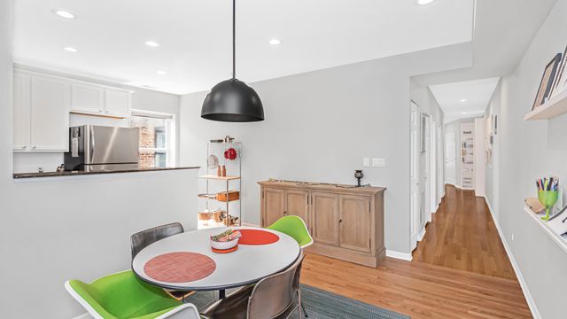 7315 N Honore Street 3, Chicago, IL 60626