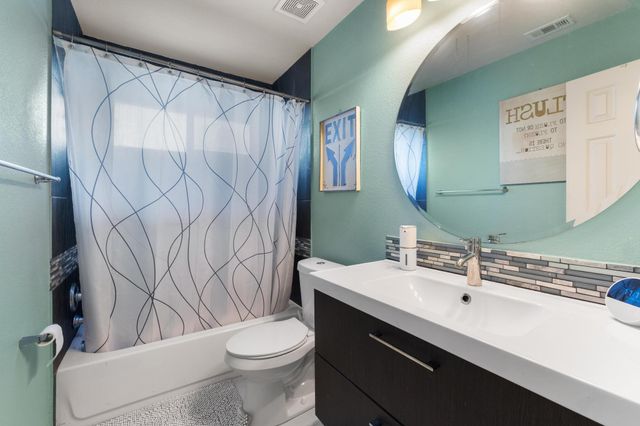 1801 Quiet Meadows CV, Pflugerville, TX 78660