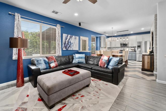 1801 Quiet Meadows CV, Pflugerville, TX 78660