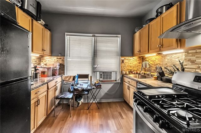 314 East Delavan Avenue, Buffalo, NY 14208