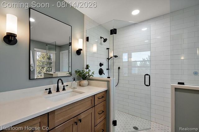 45697 Bryn Mawr Road, Canton, MI 48187