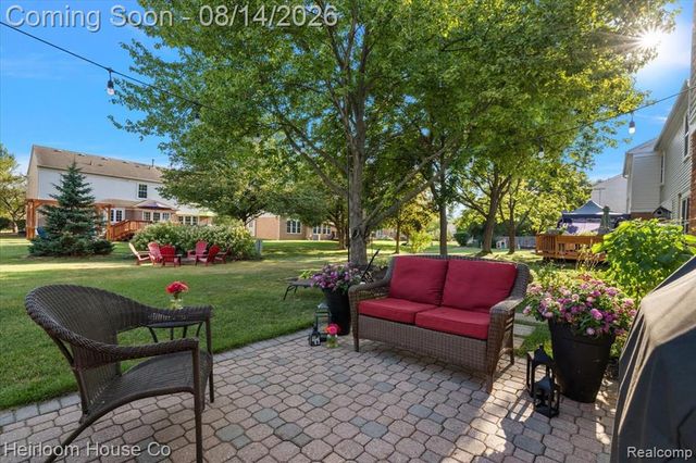45697 Bryn Mawr Road, Canton, MI 48187
