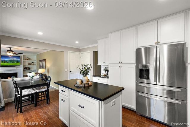 45697 Bryn Mawr Road, Canton, MI 48187