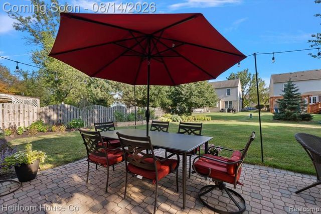 45697 Bryn Mawr Road, Canton, MI 48187