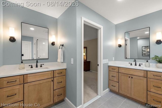 45697 Bryn Mawr Road, Canton, MI 48187