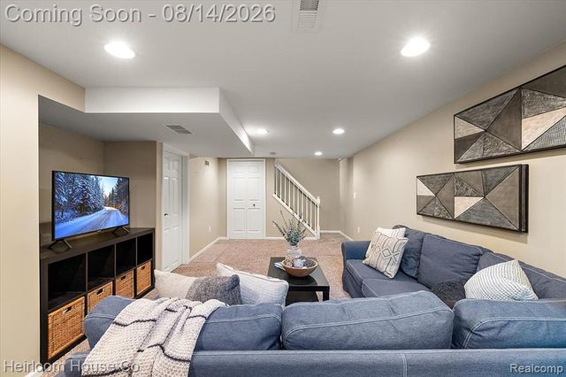 45697 Bryn Mawr Road, Canton, MI 48187