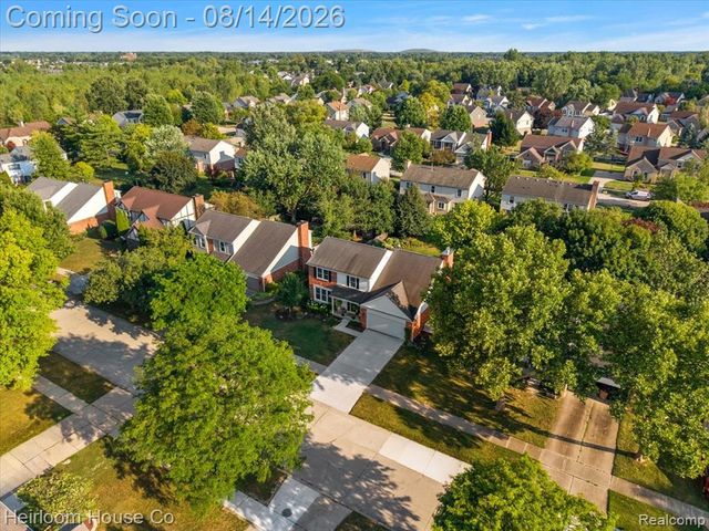 45697 Bryn Mawr Road, Canton, MI 48187