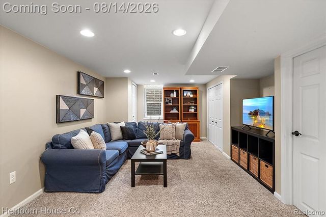 45697 Bryn Mawr Road, Canton, MI 48187