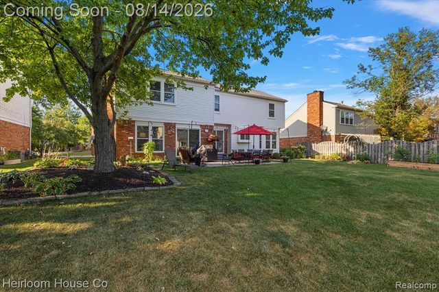 45697 Bryn Mawr Road, Canton, MI 48187
