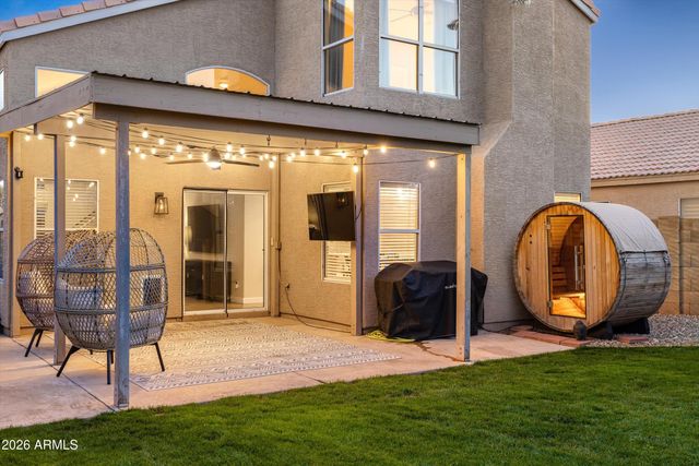 4758 E CHARLESTON Avenue, Phoenix, AZ 85032