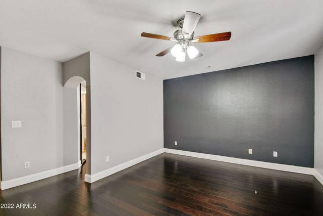 5104 N 32nd Street Unit 122, Phoenix, AZ 85018