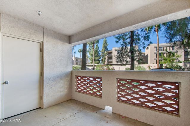 5104 N 32nd Street Unit 122, Phoenix, AZ 85018