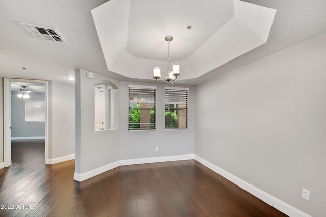 5104 N 32nd Street Unit 122, Phoenix, AZ 85018