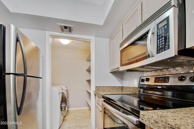 5104 N 32nd Street Unit 122, Phoenix, AZ 85018