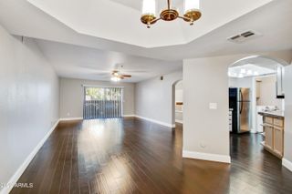 5104 N 32nd Street Unit 122, Phoenix, AZ 85018