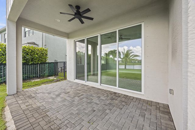 16007 Whippoorwill Circle, Westlake, FL 33470