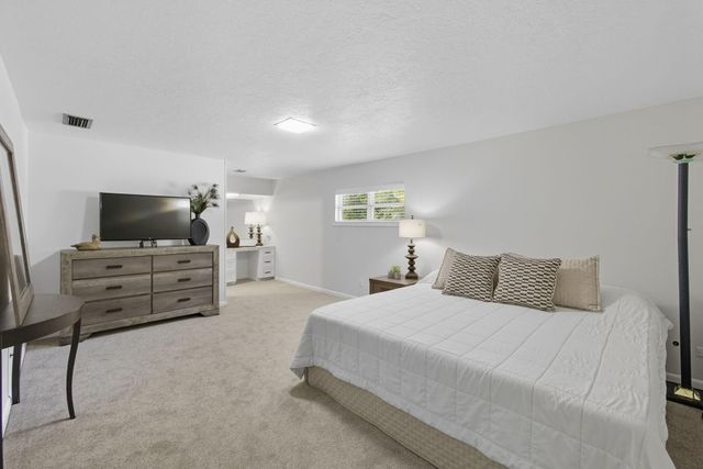 18053 Highway 105, Sour Lake, TX 77659