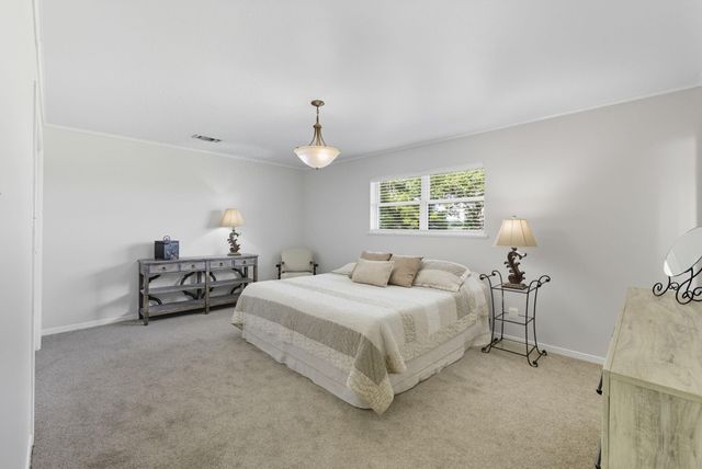 18053 Highway 105, Sour Lake, TX 77659